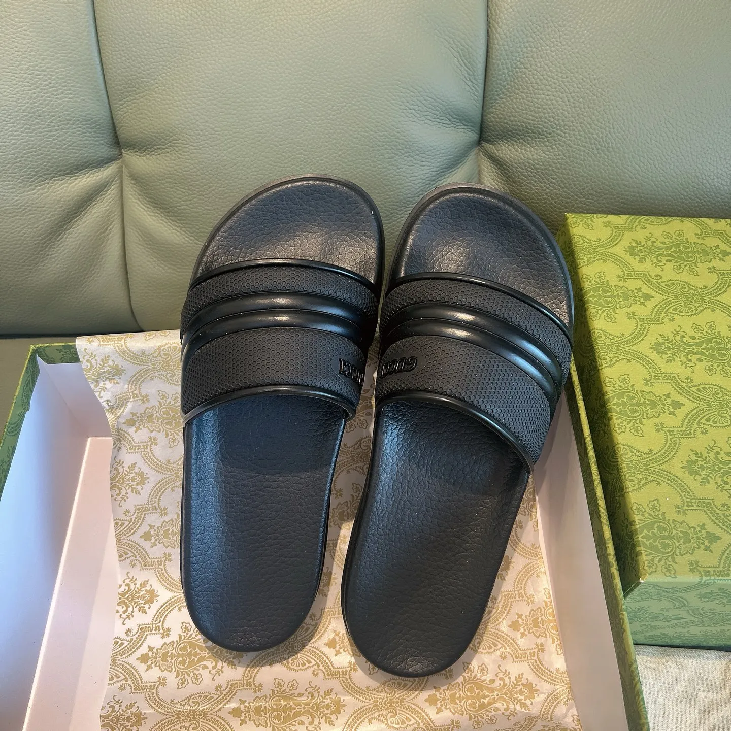 Men's Men's Shoes 130🐮🐮Gucci Gucci Slippers Gucci 2024 latest beach sandals slippers Original molding double G LOGO Original molding consistent Outsole: Men's Men's Shoes u double-layer outsole Size: 35-46